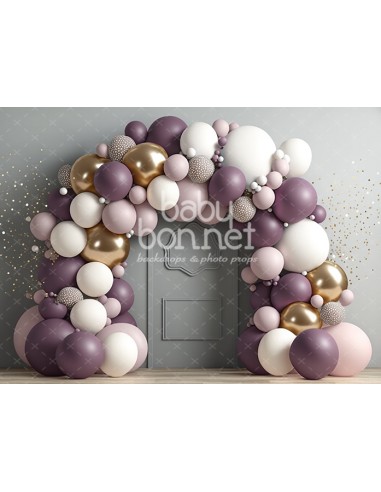 Lilac and gold arch (backdrop)