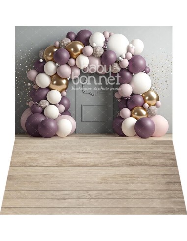 Lilac and gold arch (backdrop - wall and floor)