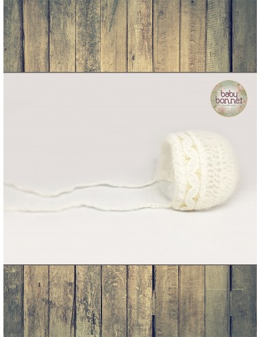 Silk and wool off white baby bonnet with golden lace