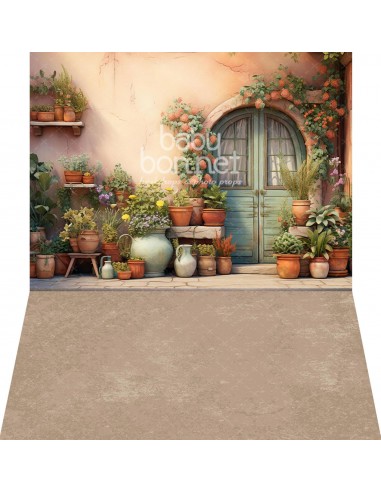 Flowerpots in the courtyard (backdrop - wall and floor)