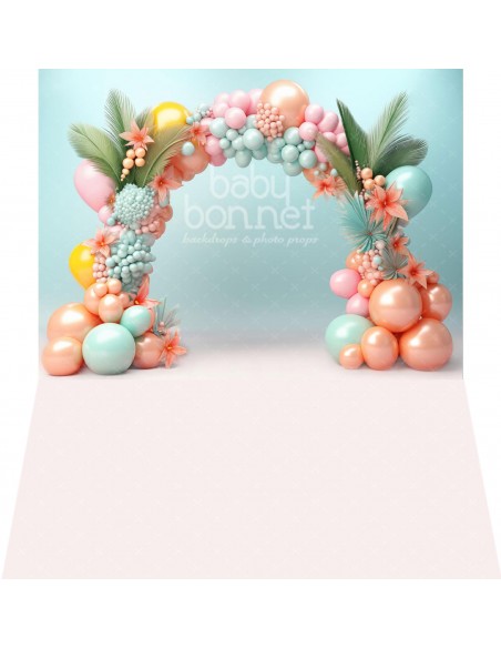 Arco de balões com palmas (fundo fotográfico - parede e chão)